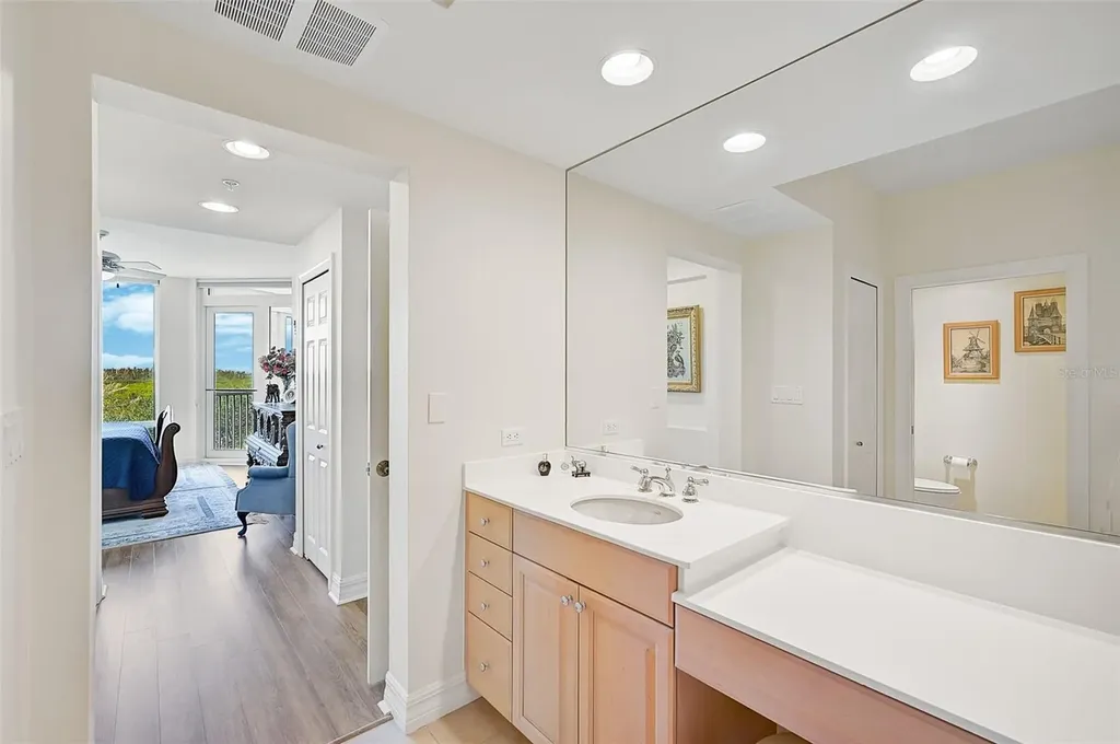 409 N Point Road Osprey FL 34229