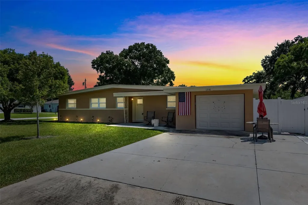 1351 Fairfax Road Clearwater FL 33764