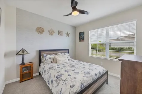 12772 Lateral Root Drive Sarasota FL 34238