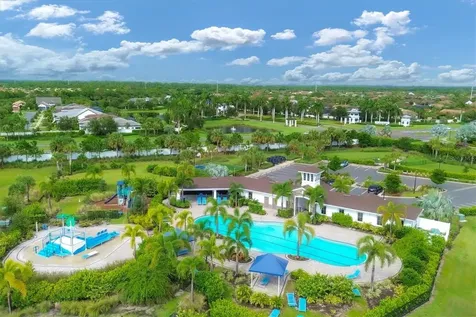 12772 Lateral Root Drive Sarasota FL 34238
