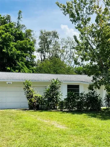 4415 101st Street W Bradenton FL 34210