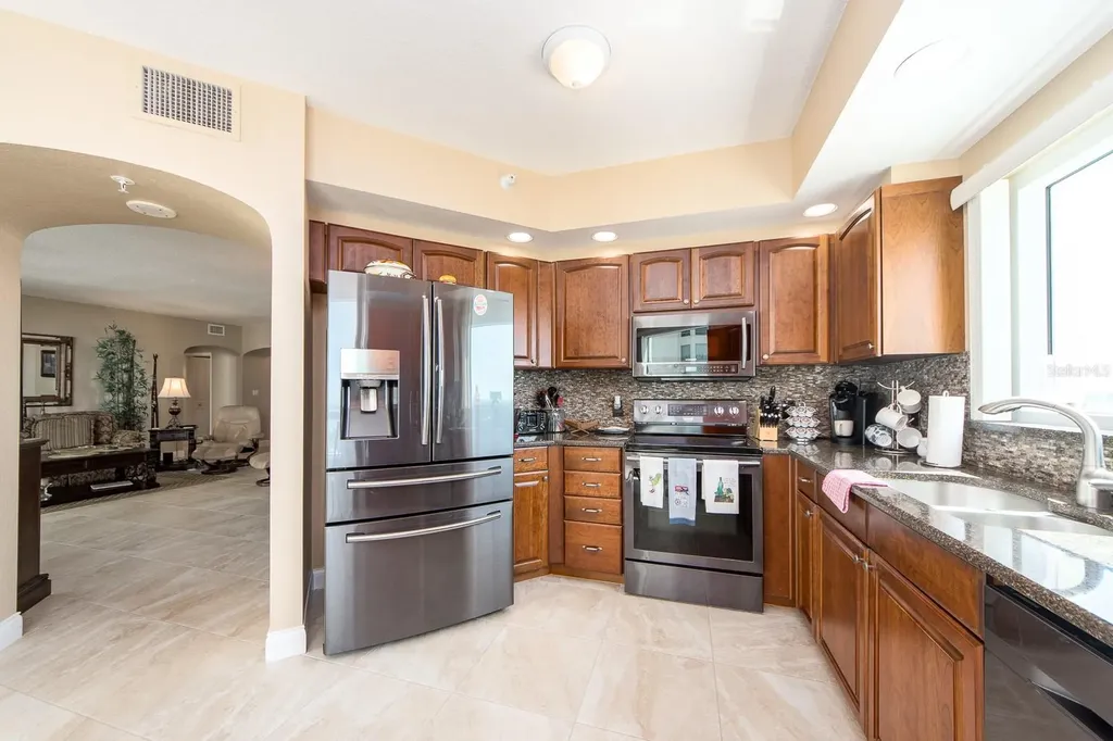 1170 Gulf Boulevard Clearwater Beach FL 33767
