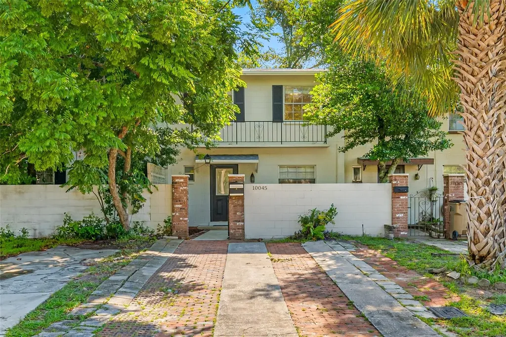 10045 N 53rd Street Temple Terrace FL 33617