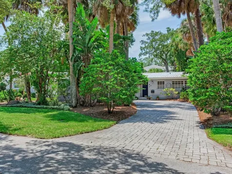 403 S Barbara Lane Tampa FL 33609