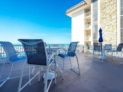 1900 Benjamin Franklin Drive Sarasota FL 34236