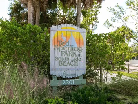1900 Benjamin Franklin Drive Sarasota FL 34236