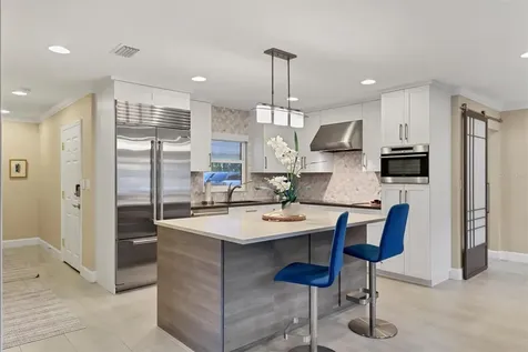 1900 Benjamin Franklin Drive Sarasota FL 34236