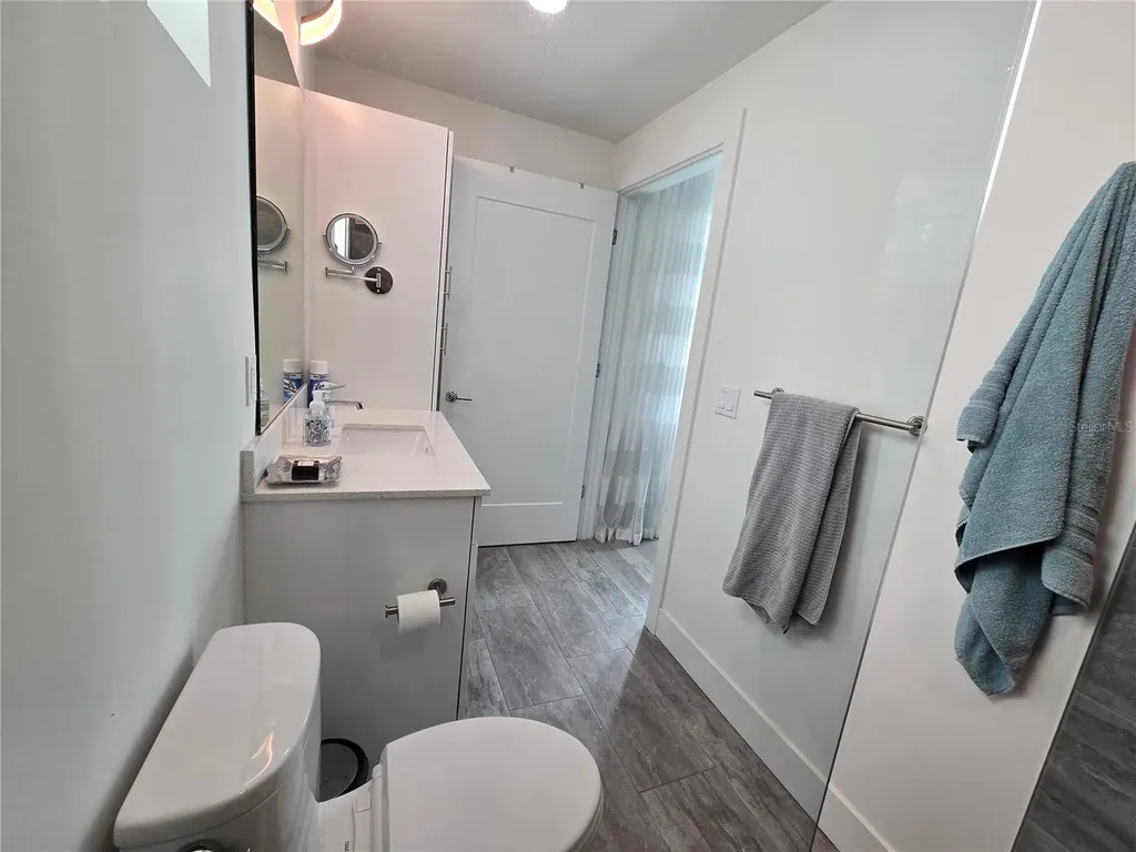1709 N Tamiami Trail Sarasota FL 34234