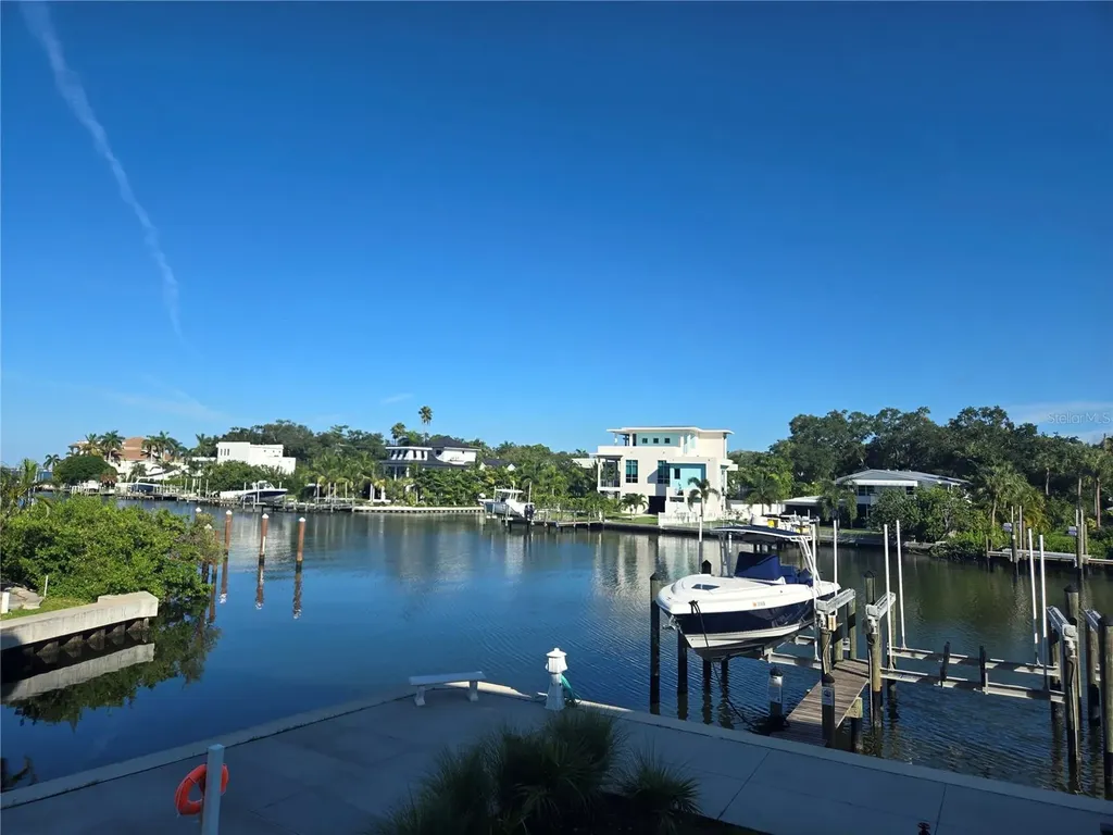 1709 N Tamiami Trail Sarasota FL 34234