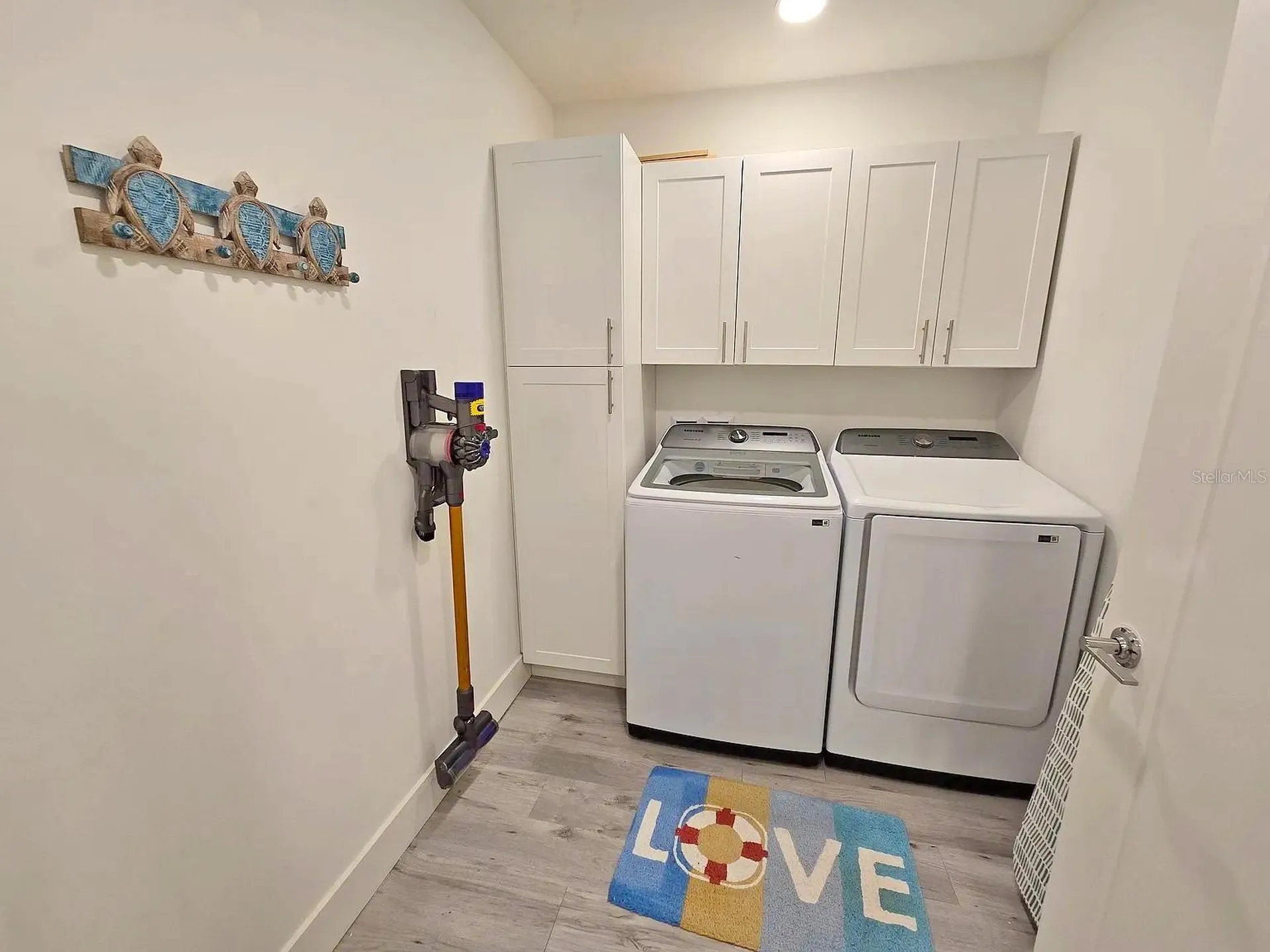 1709 N Tamiami Trail Sarasota FL 34234