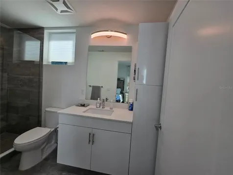 1709 N Tamiami Trail Sarasota FL 34234
