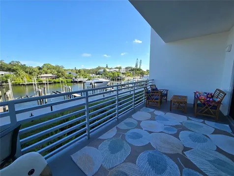 1709 N Tamiami Trail Sarasota FL 34234