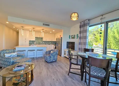 1709 N Tamiami Trail Sarasota FL 34234