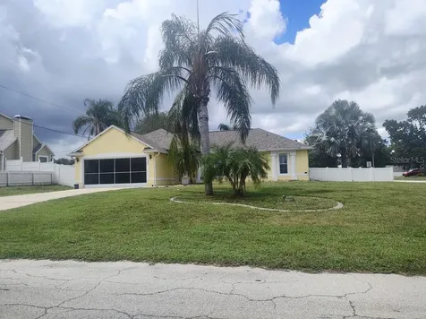 1090 Hanford Drive Deltona FL 32738