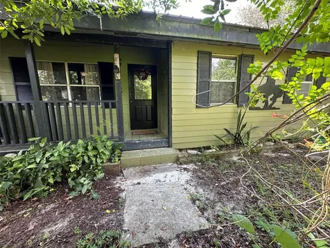 42225 Saint Claire Lake Drive Deland FL 32720