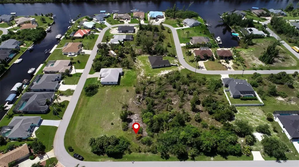 15181 Lyneburg Avenue Port Charlotte FL 33981