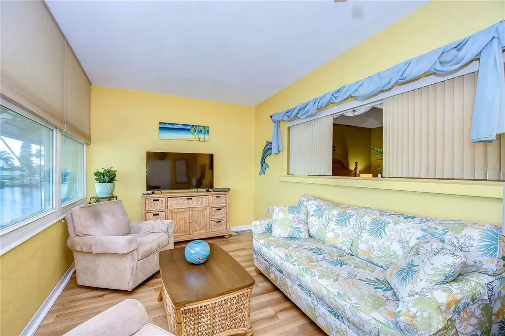 1893 Shore Drive S South Pasadena FL 33707