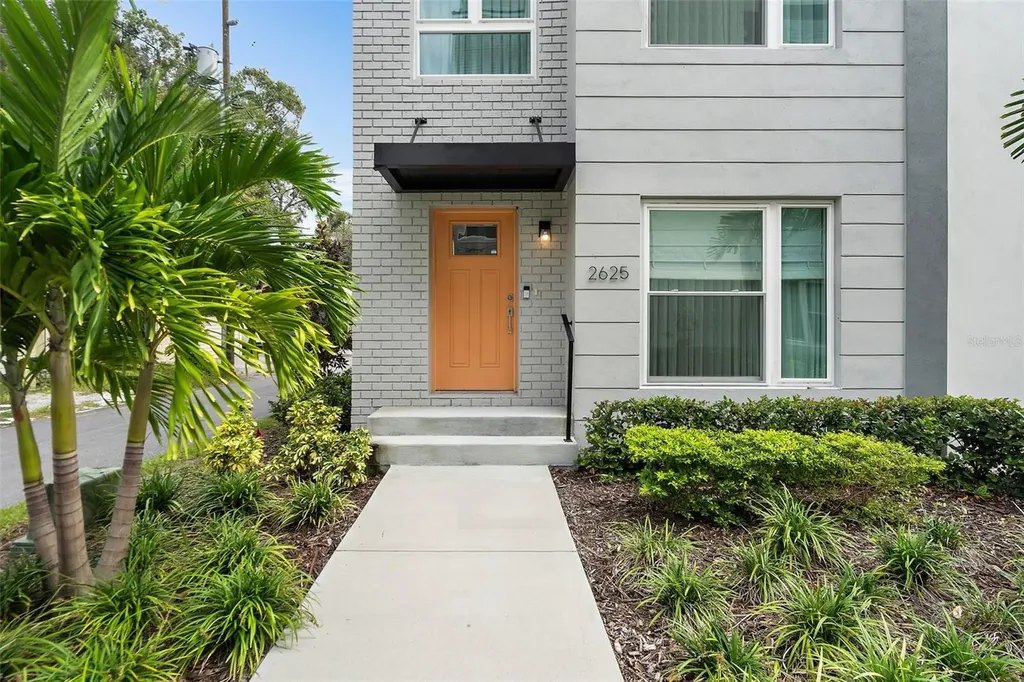 2625 1st Avenue N St Petersburg FL 33713