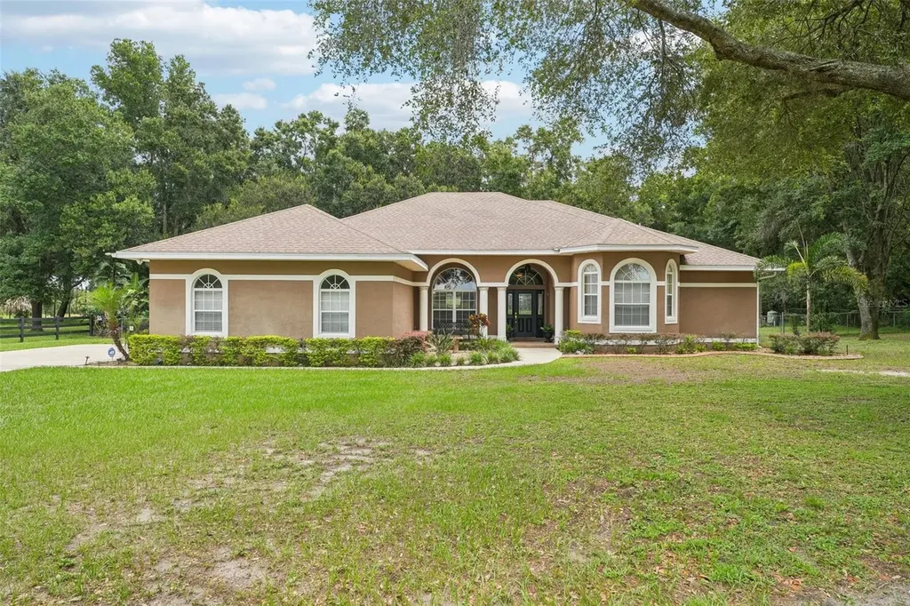 2702 Charlie Taylor Road Plant City FL 33565