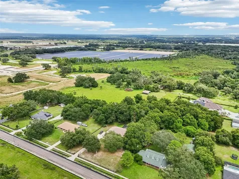 2702 Charlie Taylor Road Plant City FL 33565