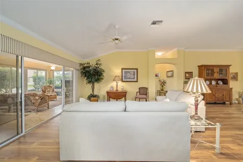 1828 Treadwell Terrace The Villages FL 32162