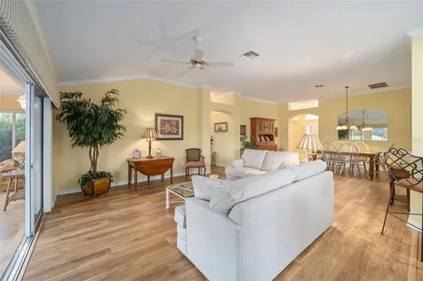 1828 Treadwell Terrace The Villages FL 32162