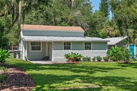 810 Connecticut Avenue Saint Cloud FL 34769