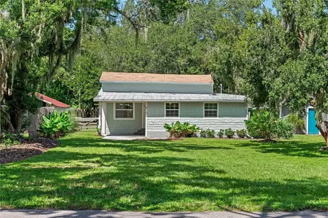 810 Connecticut Avenue Saint Cloud FL 34769