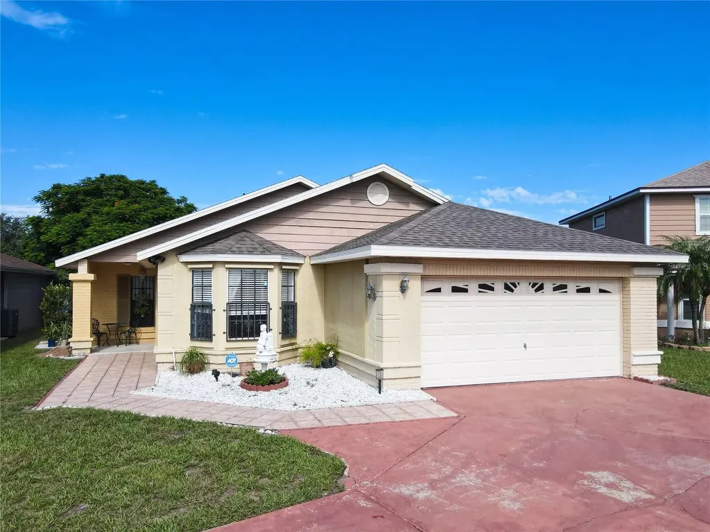 177 N Lake Court Kissimmee FL 34743