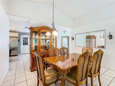 177 N Lake Court Kissimmee FL 34743
