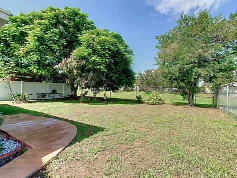 177 N Lake Court Kissimmee FL 34743