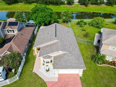 177 N Lake Court Kissimmee FL 34743