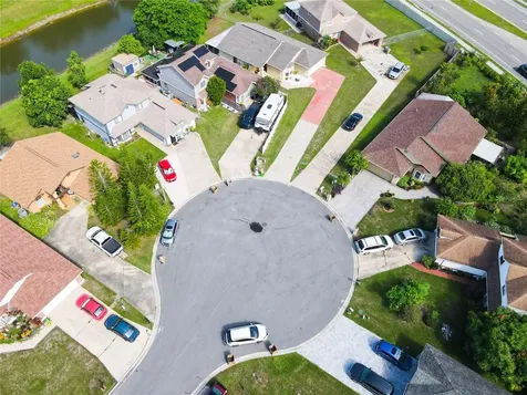177 N Lake Court Kissimmee FL 34743
