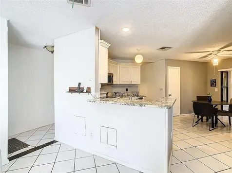 177 N Lake Court Kissimmee FL 34743