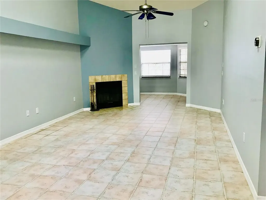 10425 La Mirage Court Tampa FL 33615