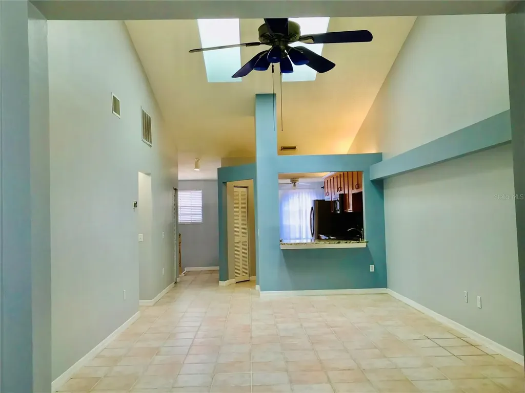 10425 La Mirage Court Tampa FL 33615