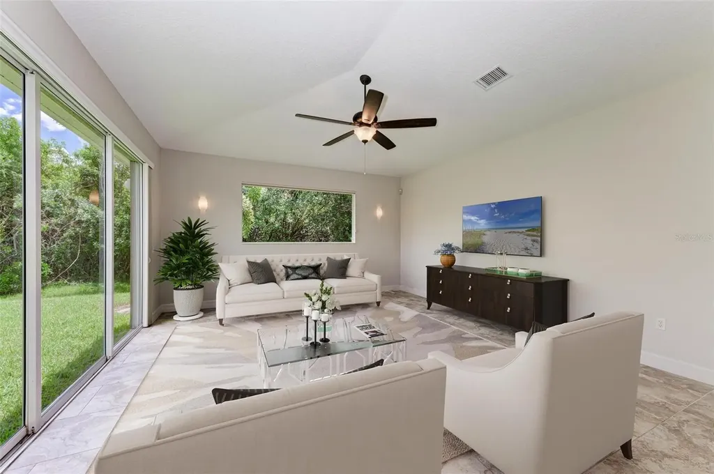 337 Snapdragon Loop Bradenton FL 34212