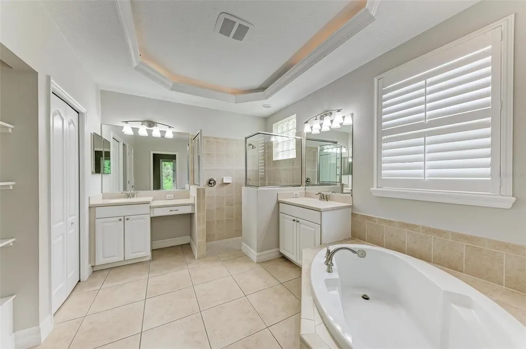 337 Snapdragon Loop Bradenton FL 34212