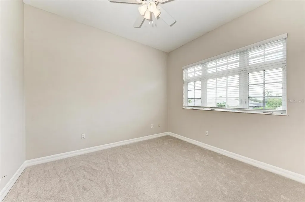 337 Snapdragon Loop Bradenton FL 34212
