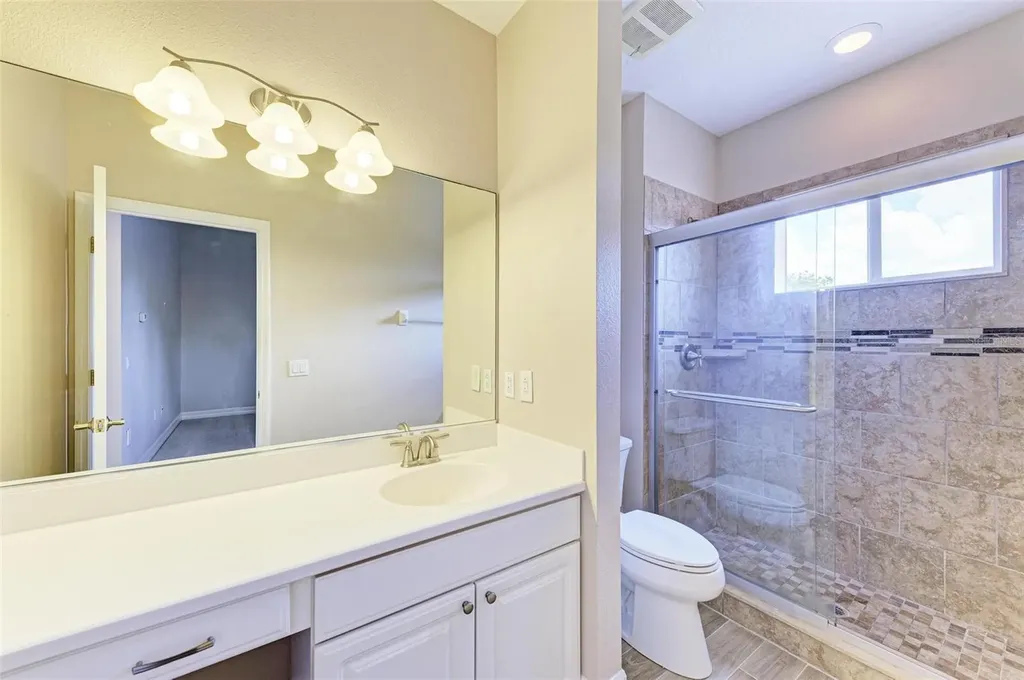337 Snapdragon Loop Bradenton FL 34212