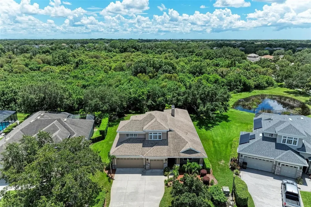 337 Snapdragon Loop Bradenton FL 34212