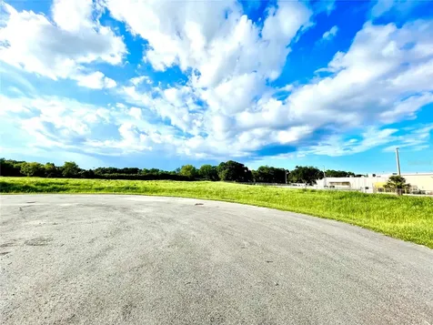 729 N 14th Street Leesburg FL 34748