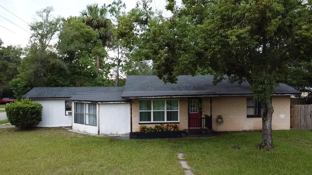 890 Margaret Street Deland FL 32720