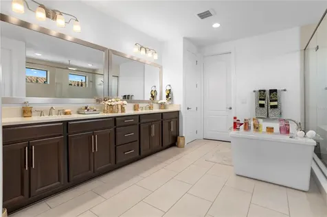13292 Alderley Drive Orlando FL 32832