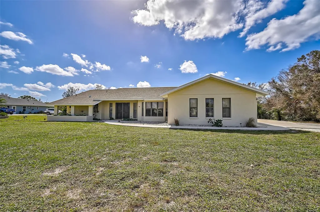 641 Gillespie Street Englewood FL 34223