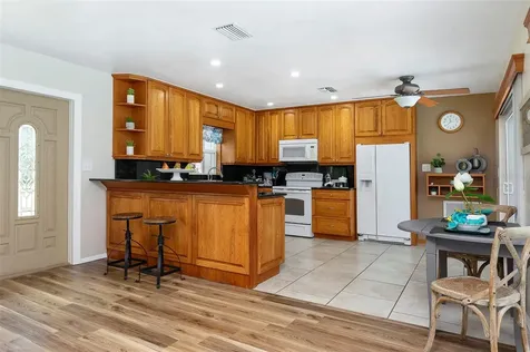 1301 76th Avenue N St Petersburg FL 33702