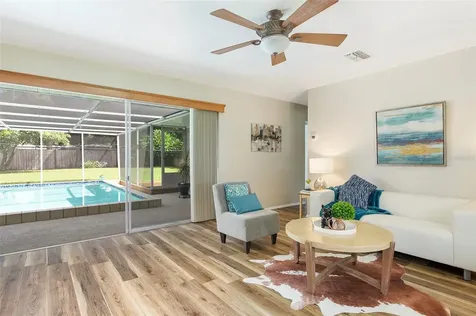 1301 76th Avenue N St Petersburg FL 33702