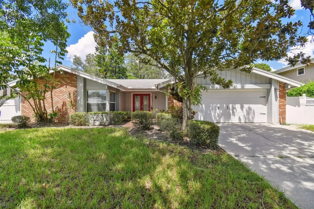 15619 Bear Creek Drive Tampa FL 33624