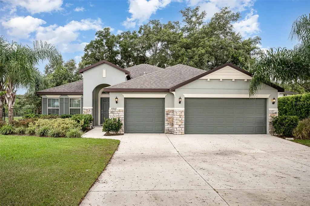 32037 Stone Meadow Court Sorrento FL 32776