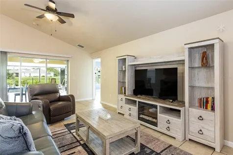 118 Golfview Court Bunnell FL 32110